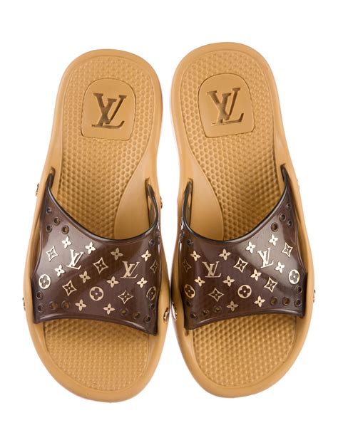 louis vuitton beach slippers|Louis Vuitton slippers for men.